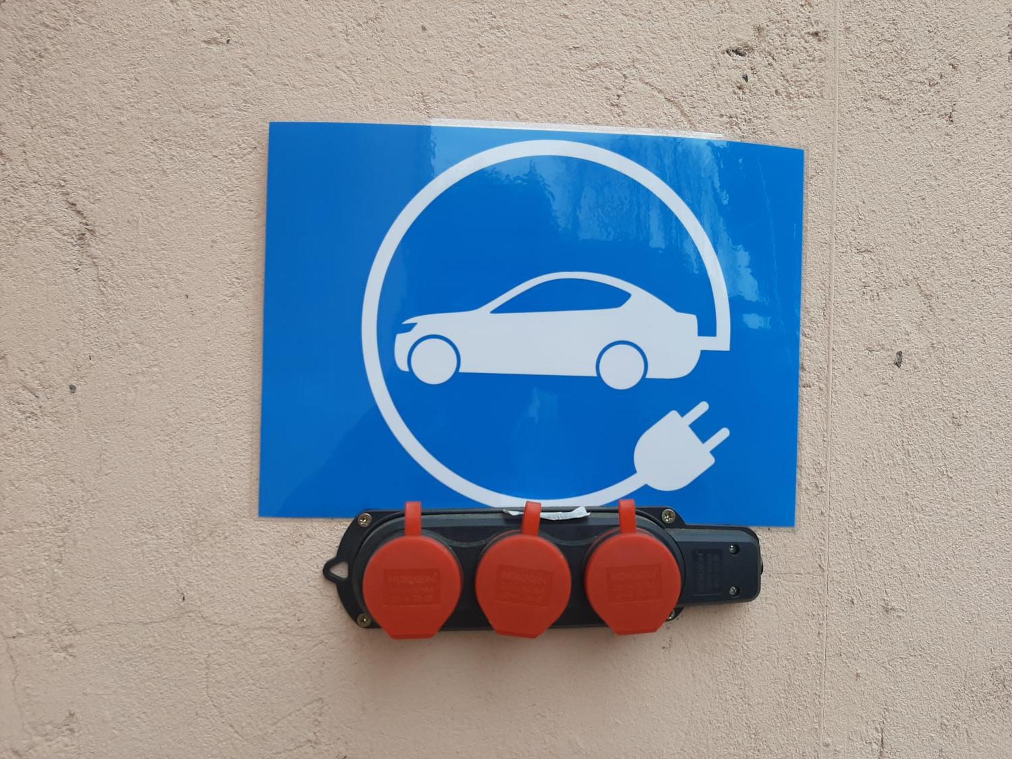 זקאטלה Evim Otel מראה חיצוני תמונה