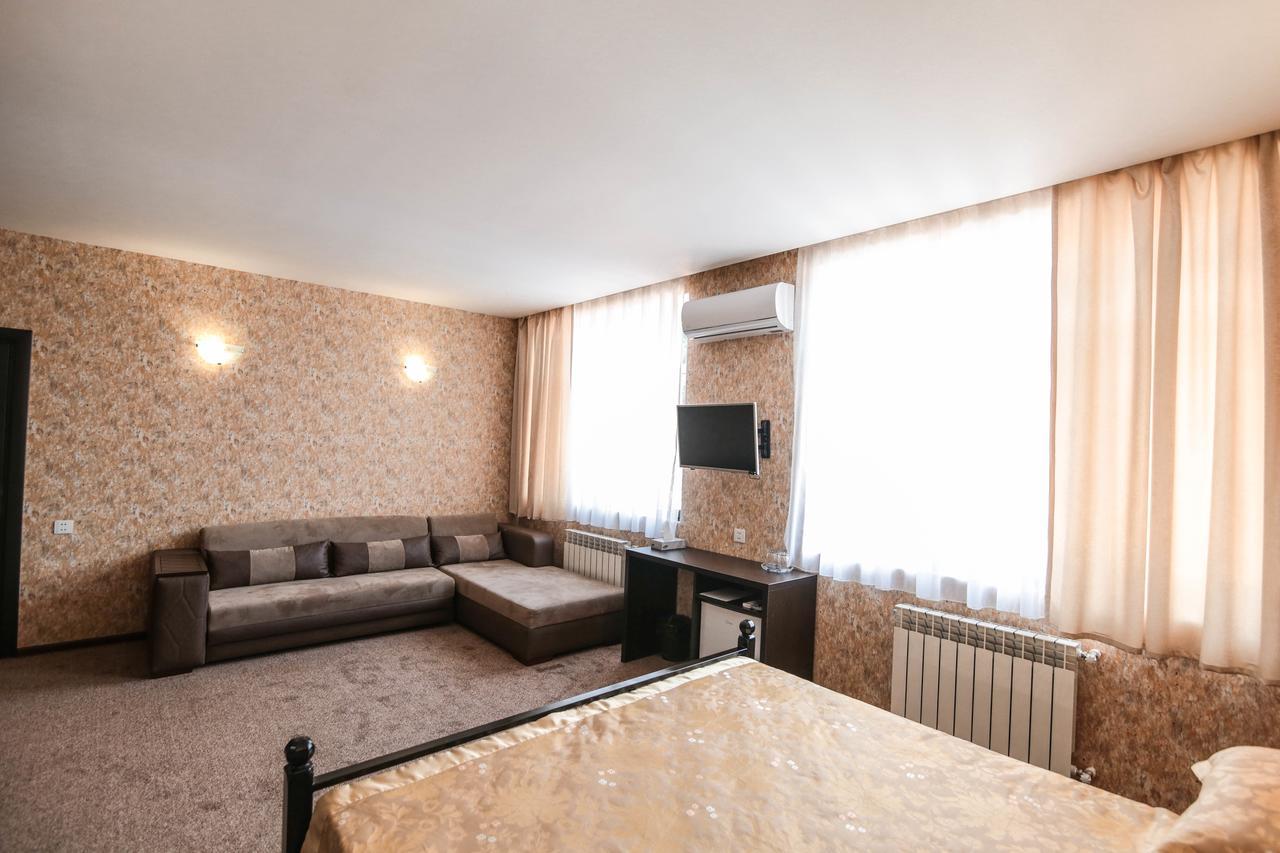 זקאטלה Evim Otel מראה חיצוני תמונה